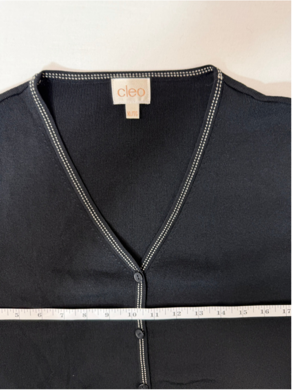Women's Cleo light knit Cardigan Sweater XL Black Beige V-Neck Button Down 1829 - Picture 5 of 6